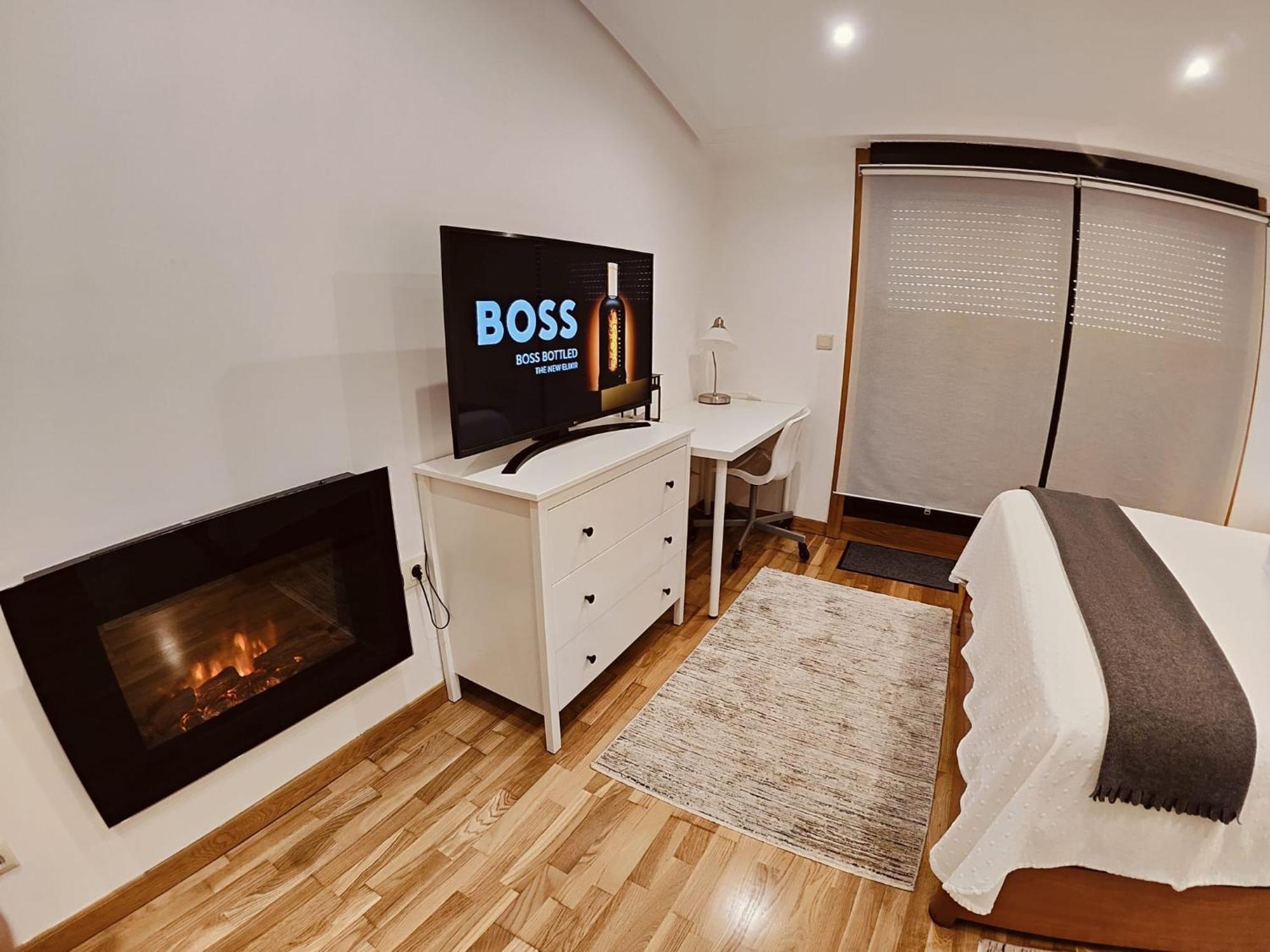Apartamento Centrico, Vialia-Fatima Pino ヴィーゴ エクステリア 写真
