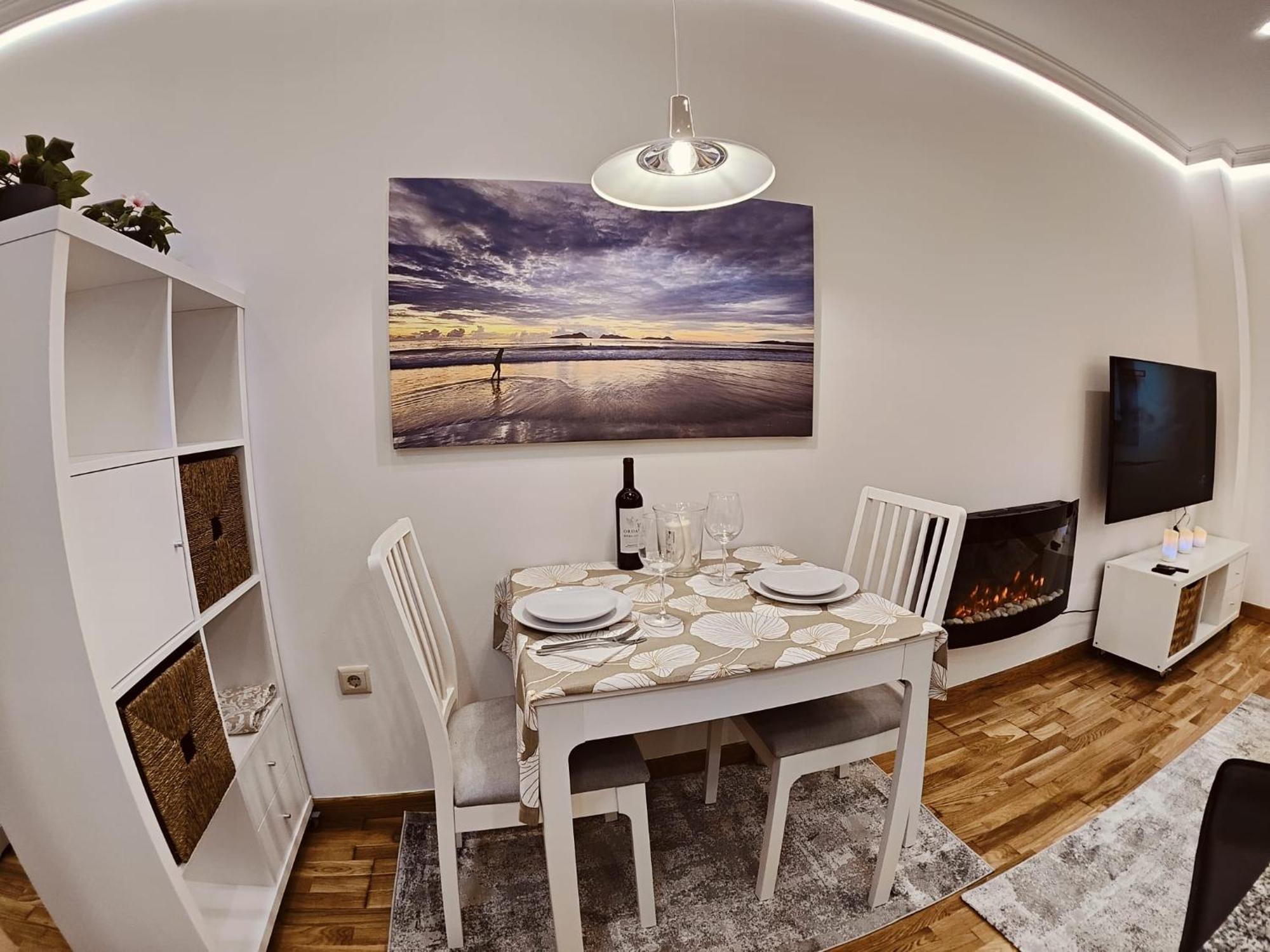 Apartamento Centrico, Vialia-Fatima Pino ヴィーゴ エクステリア 写真